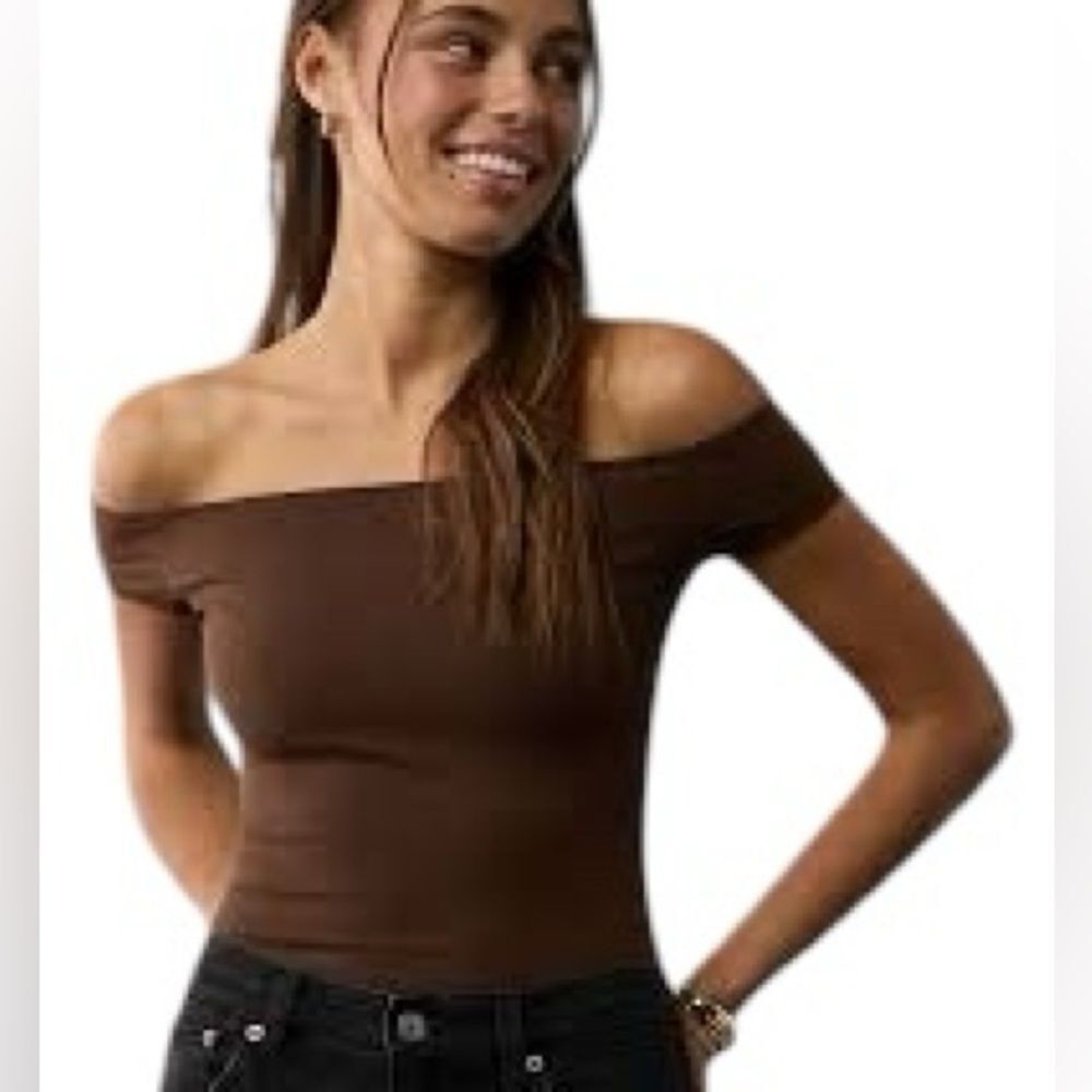 American Eagle brown off shoulder ribbed knit bodysuit size small